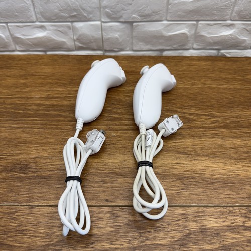 Nintendo wii nunchuk - nintendo,