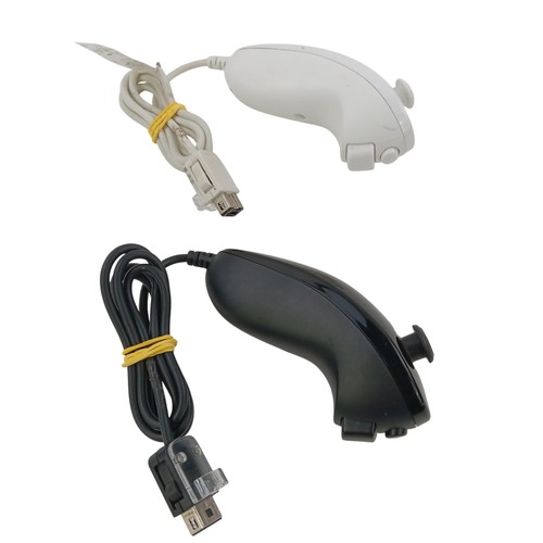 Nintendo wii nunchuk - nintendo,