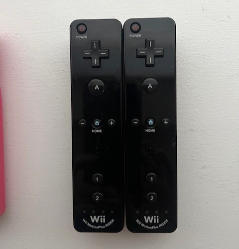 Lot nintendo wii remote - wii,