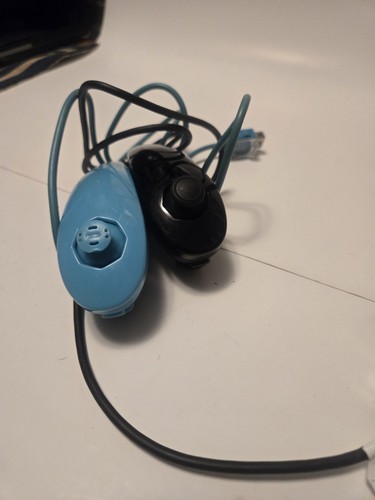 Nunchuck wired controllers - wired,