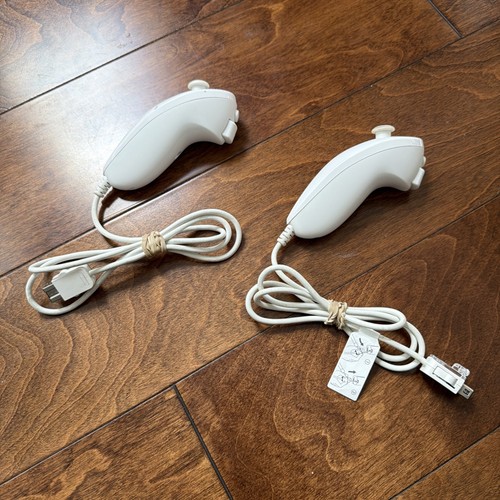 Nintendo wii nunchuck - nintendo,